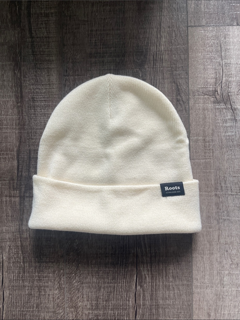 ROOTS BEANIE